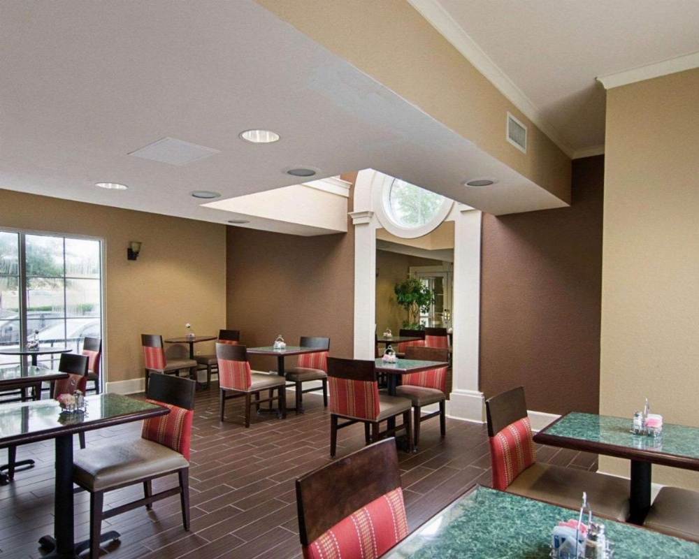 Quality Inn & Suites Little Rock West Image 10